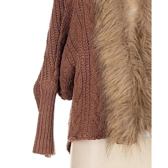 Faux Fur Trim Brown Cable Knit Cardigan | Boho Grunge Fairy Cottagecore Cozycore - Picture 4 of 16